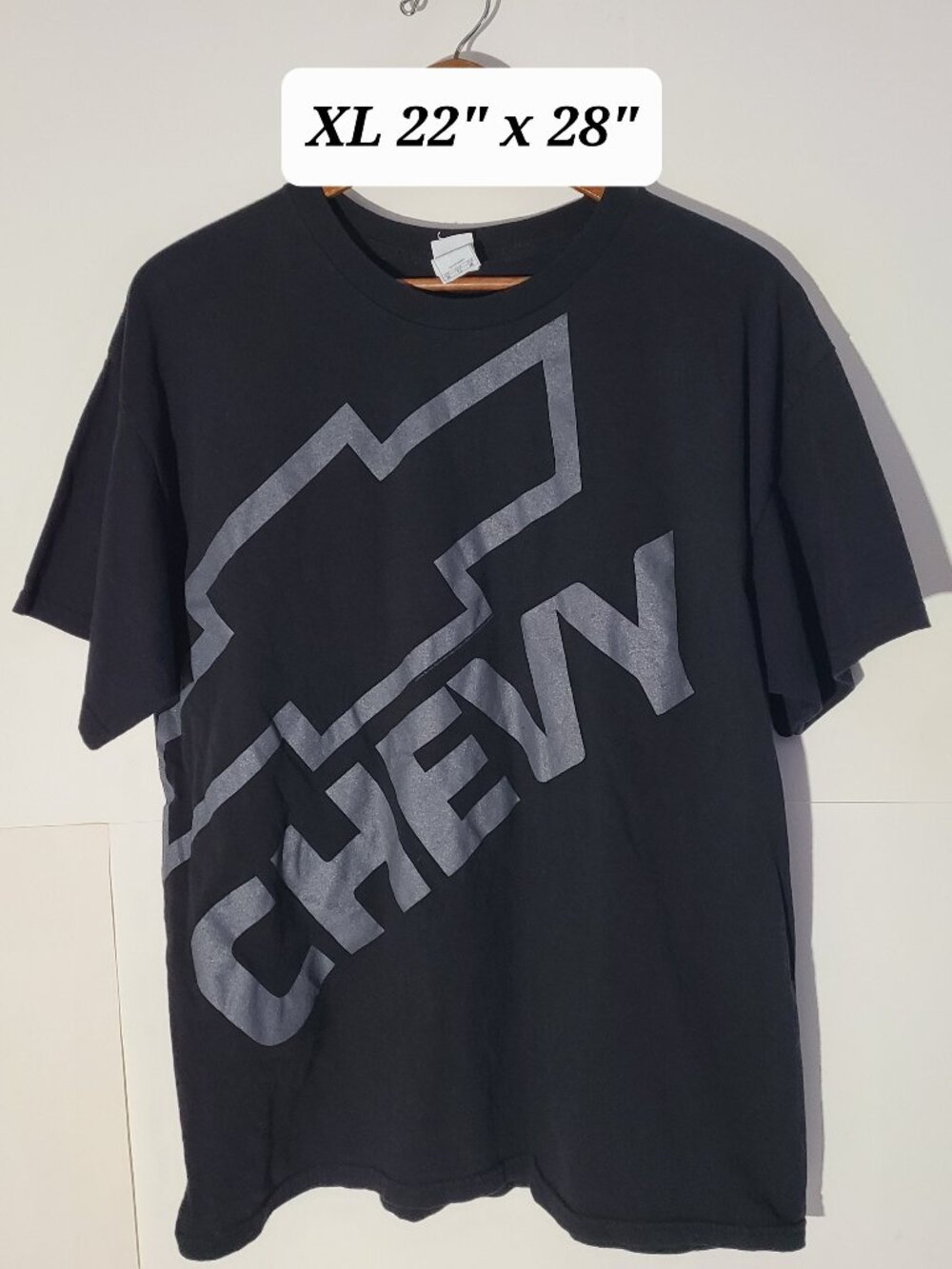 Chevrolet Chevy Big Logo Black XL T-Shirt Officially Licensed Y2K